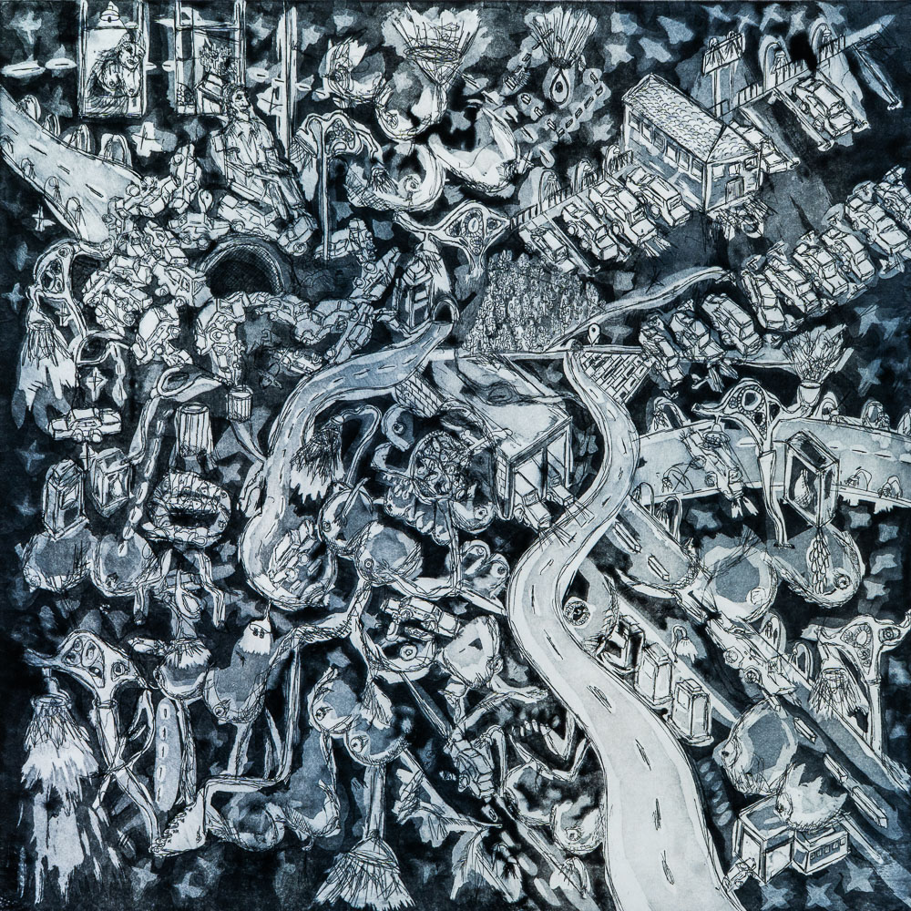 Grabado "Dame de mamar, mamá" de Laban (Jorge Labandeira): vista aérea en blanco y negro de una ciudad caótica llena de coches, edificios, figuras y carreteras que serpentean, con una calavera coronada arriba.